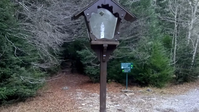 Crucero de la Virgen del Pilar en Ordesa. Crucero de la Virgen del Pilar en Ordesa.