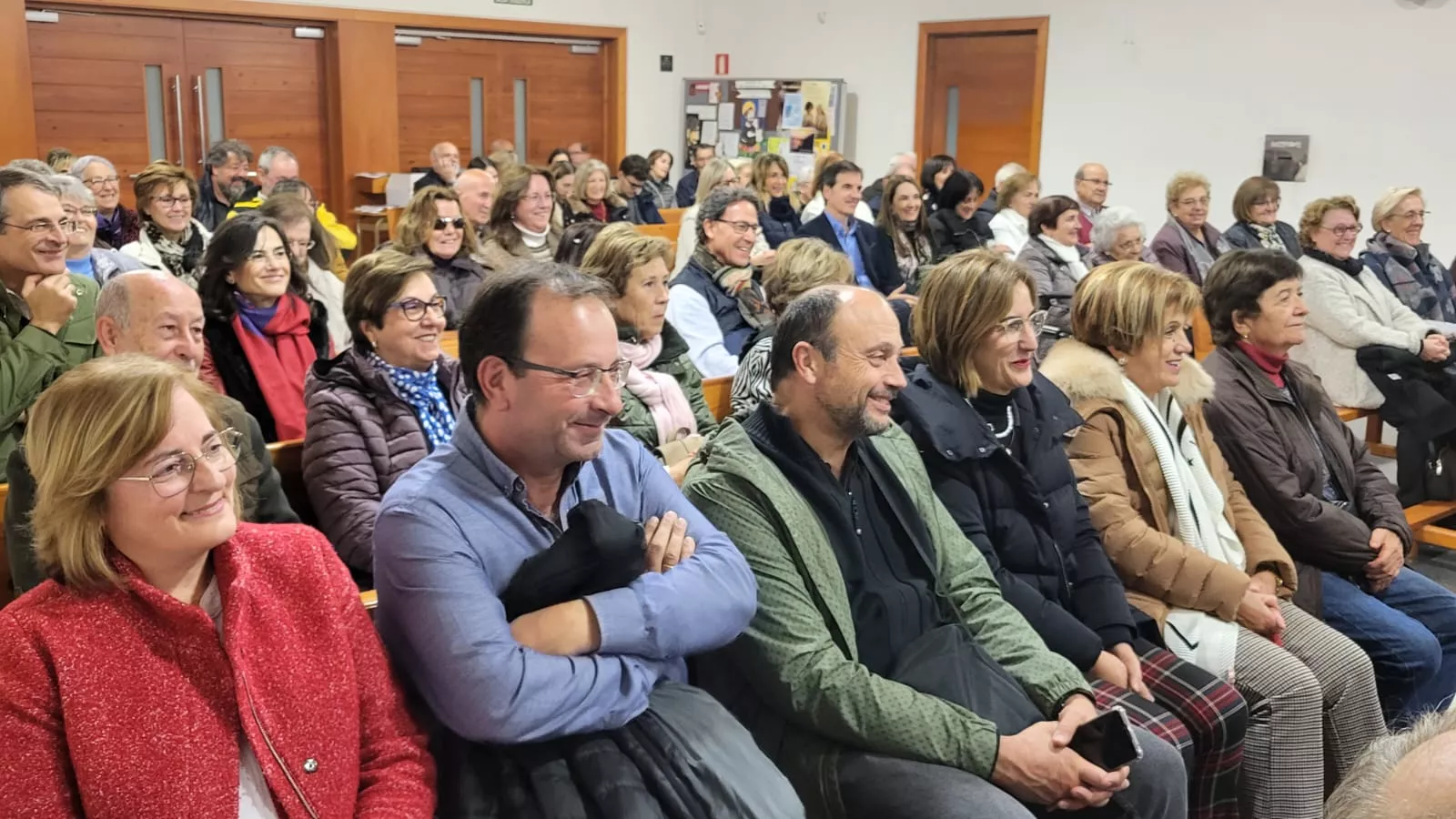Presentación del libro del cura Cabrero en Huesca