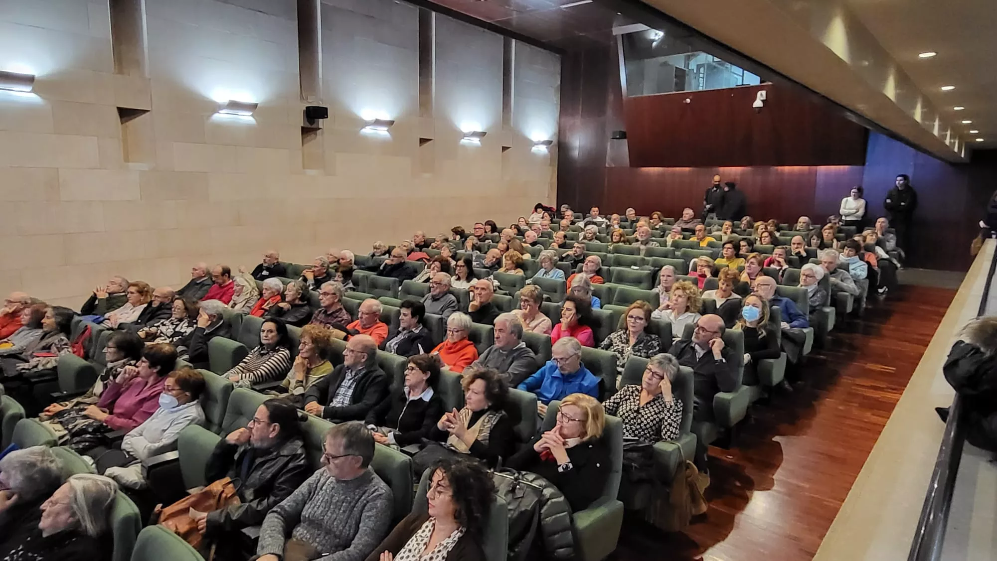 Presentación del libro Con Gusto de Adolfo Cajal Marzal en la Diputación