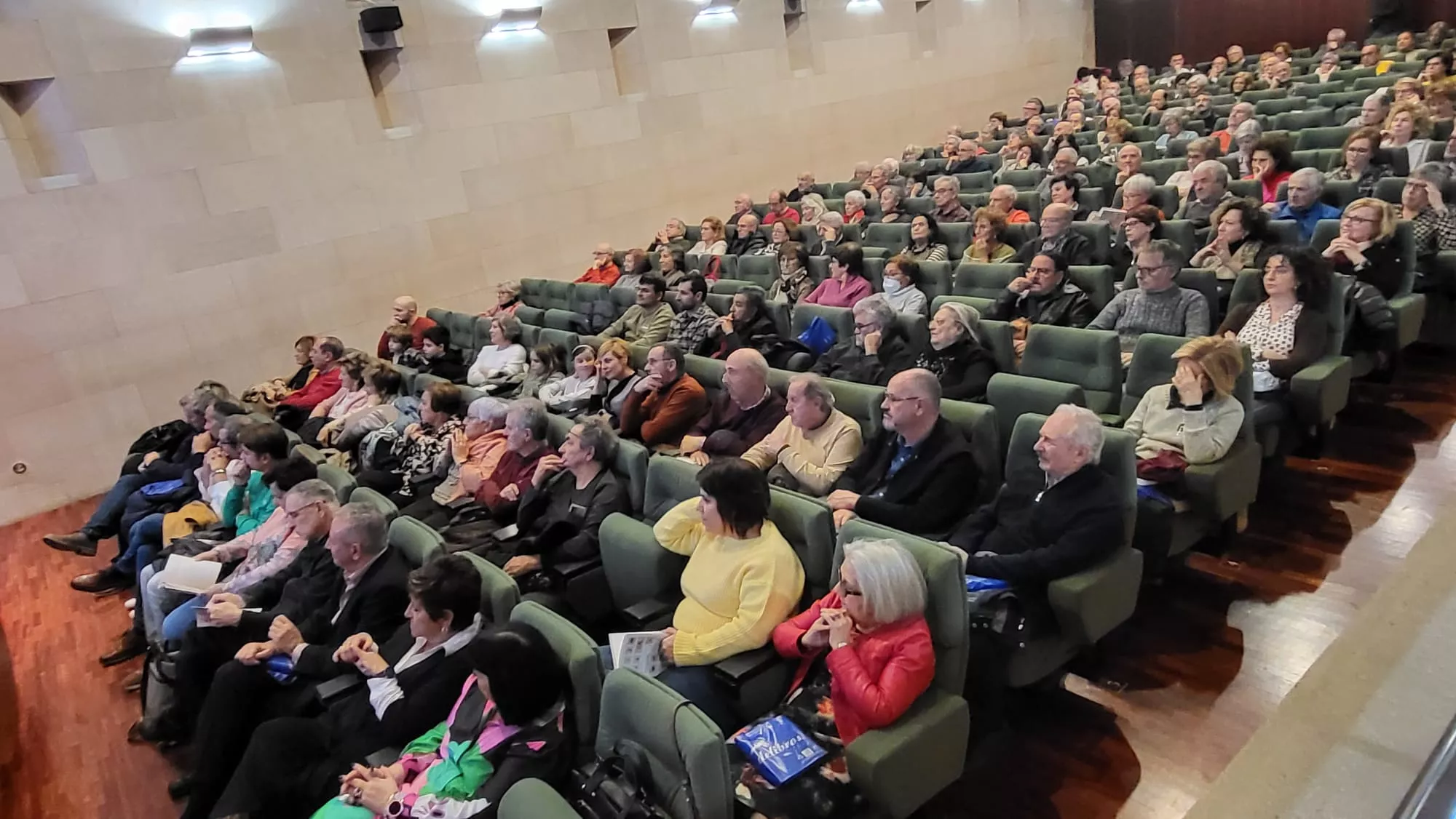 Presentación del libro Con Gusto de Adolfo Cajal Marzal en la Diputación