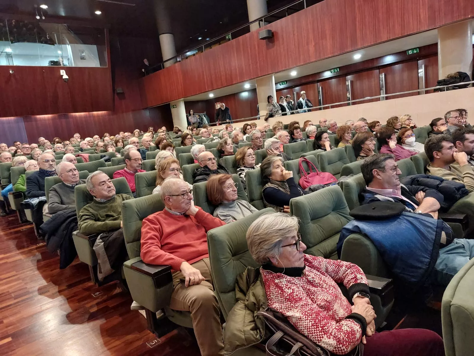 Presentación del libro Con Gusto de Adolfo Cajal Marzal en la Diputación