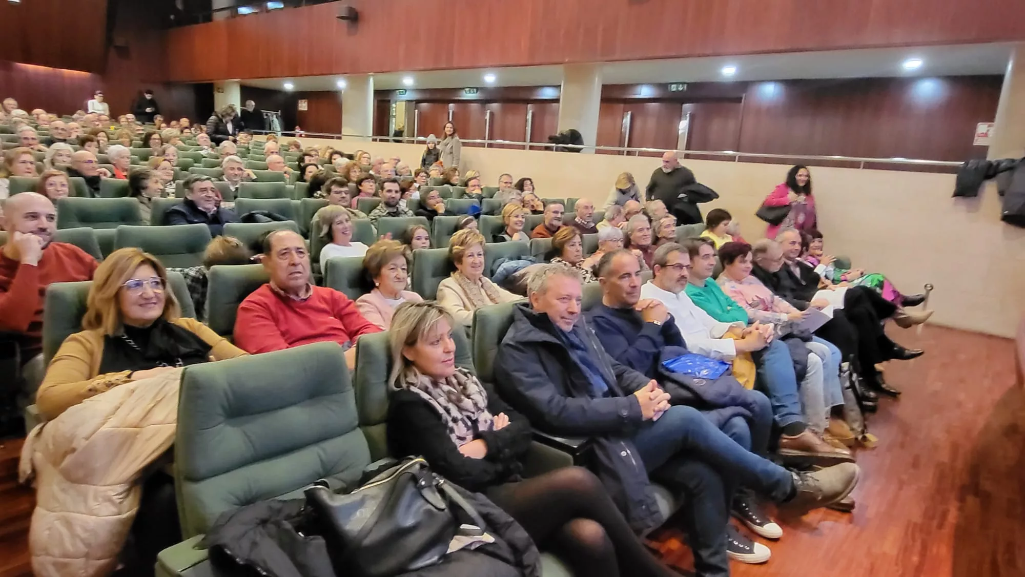 Presentación del libro Con Gusto de Adolfo Cajal Marzal en la Diputación