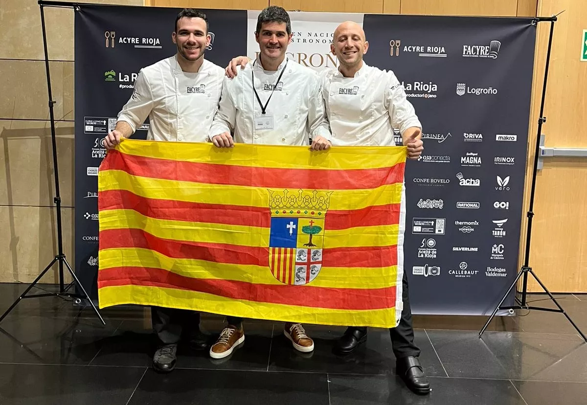 Christian Mor y Jorge Landa con Javier Robles, en el Campeonato Nacional en Logroño