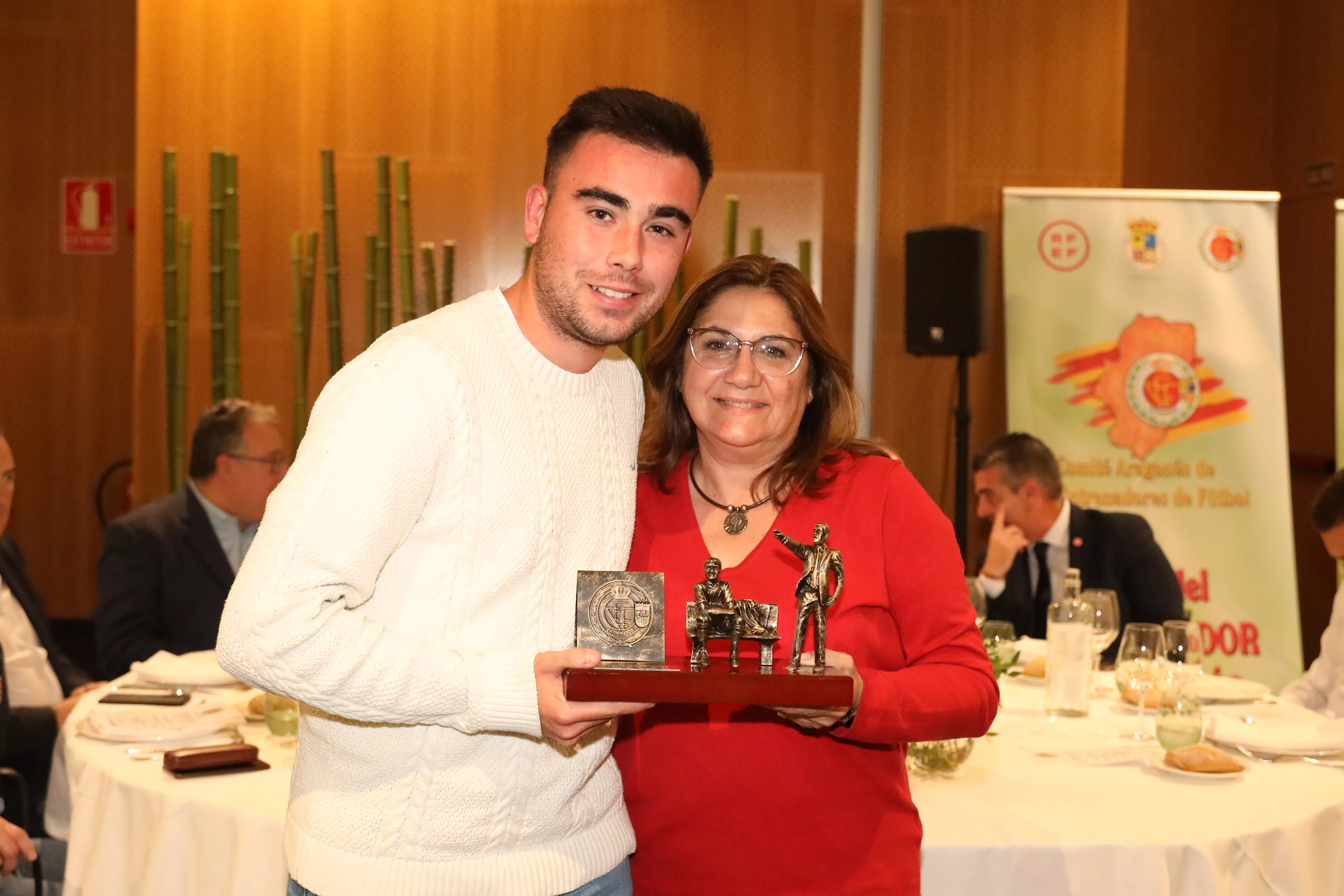 Título de campeón a Iñaki Orue Faure. Foto Rubén Losada