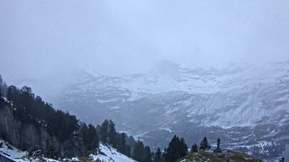 Regresa este viernes la nieve al Pirineo. Imagen desde el refugio de la Renclusa.