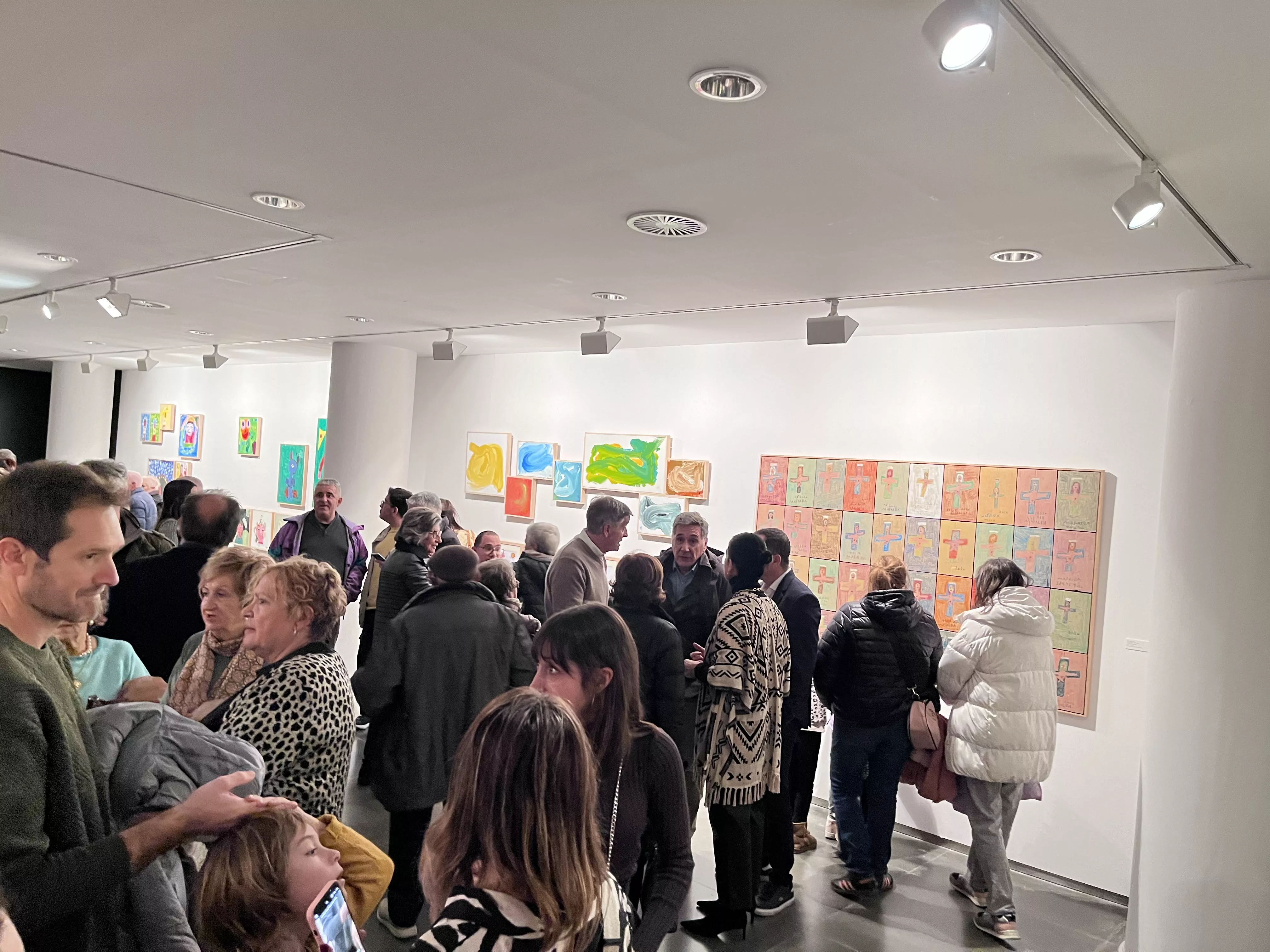 Exposición del Grupo ZheBRA en la DPH. Foto Mercedes Manterola