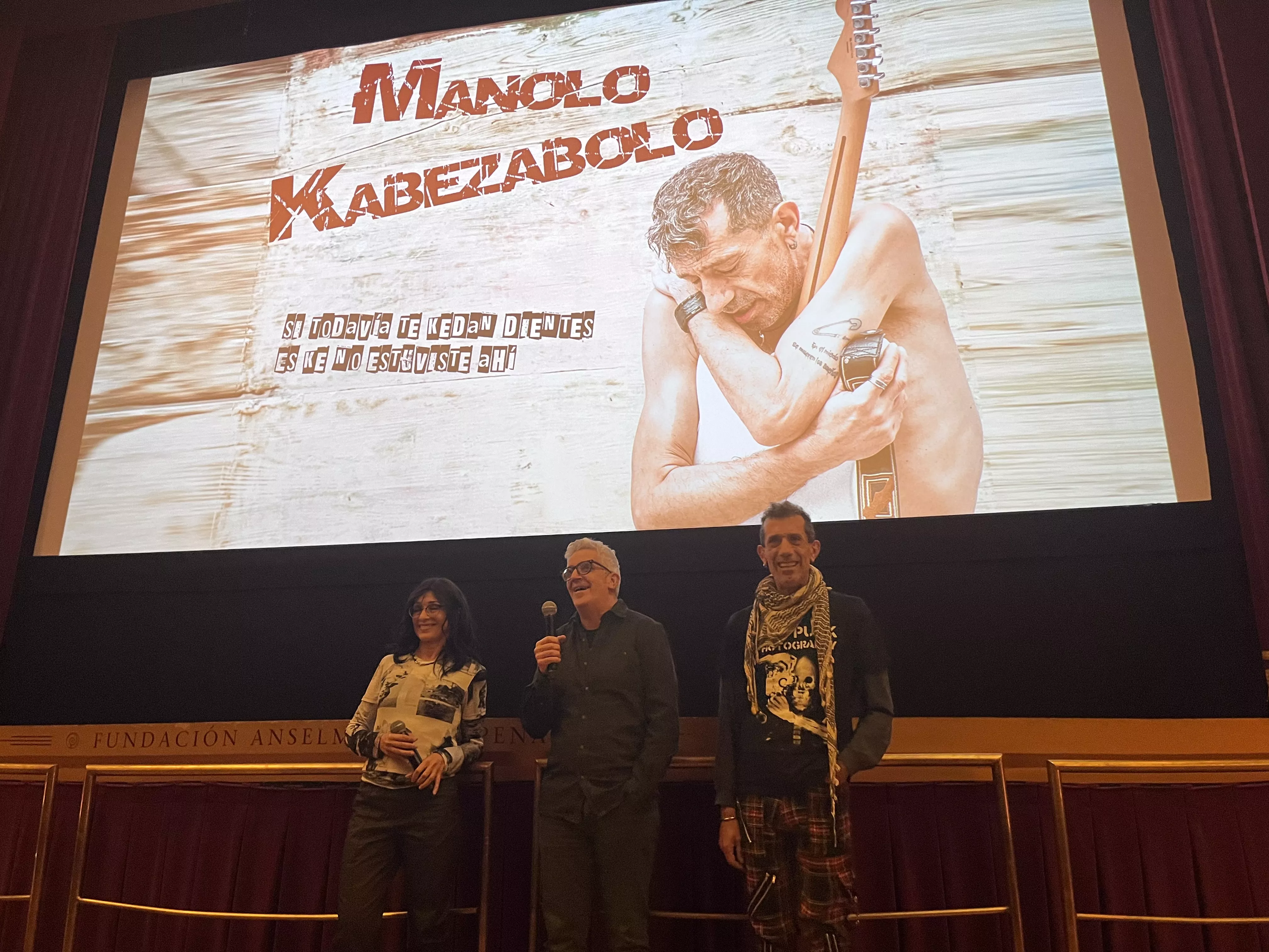 Estreno en Huesca de la película de Manolo Kabezabolo. Foto: Mercedes Manterola