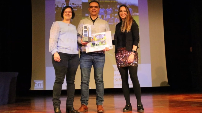 Rolando Chirón Rolando Chirón