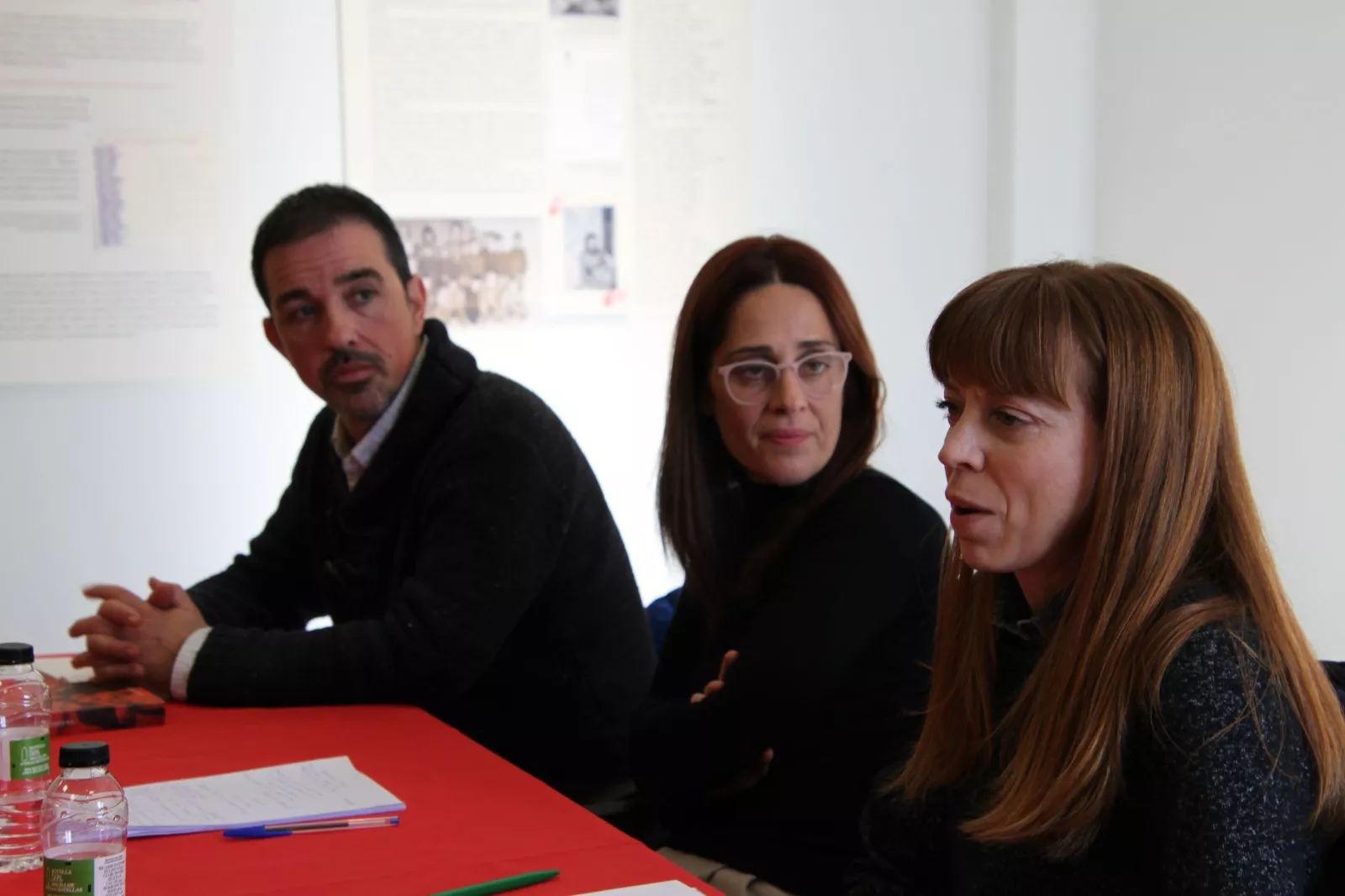  Amadeo Barceló, Irene Abad y Sescún Marías. Foto Carlos Neofato