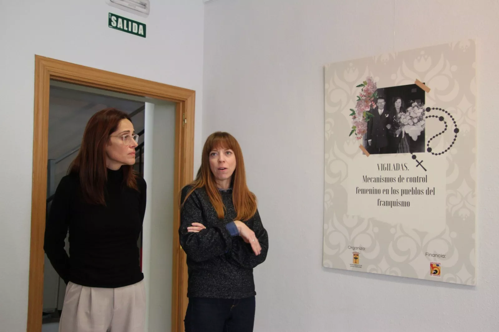 Inauguración de la exposición exposición “Vigiladas, mecanismos de control femenino en los pueblos del franquismo”. Foto Carlos Neofato