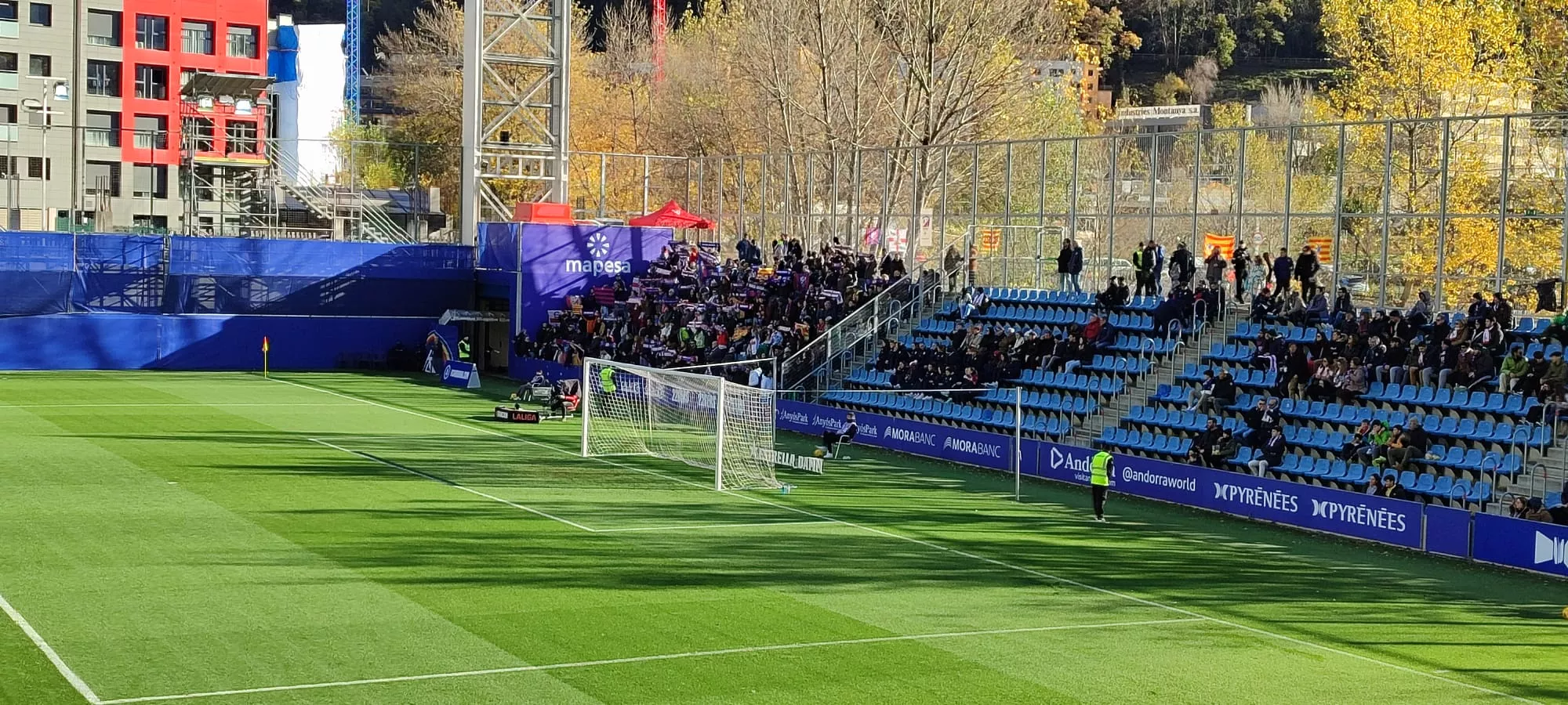 Afición del Huesca. Foto Patricia Tisner