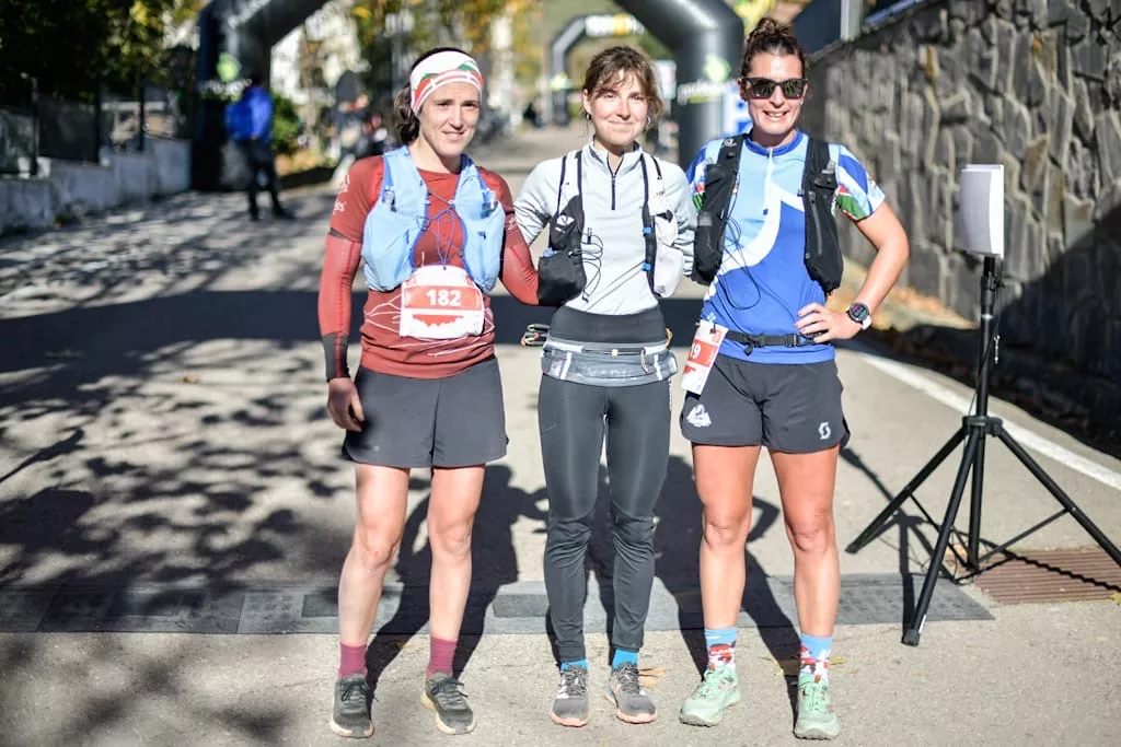Podio femenino 12K  Trail Mallos de Riglos 2023 ©Quim Farrero