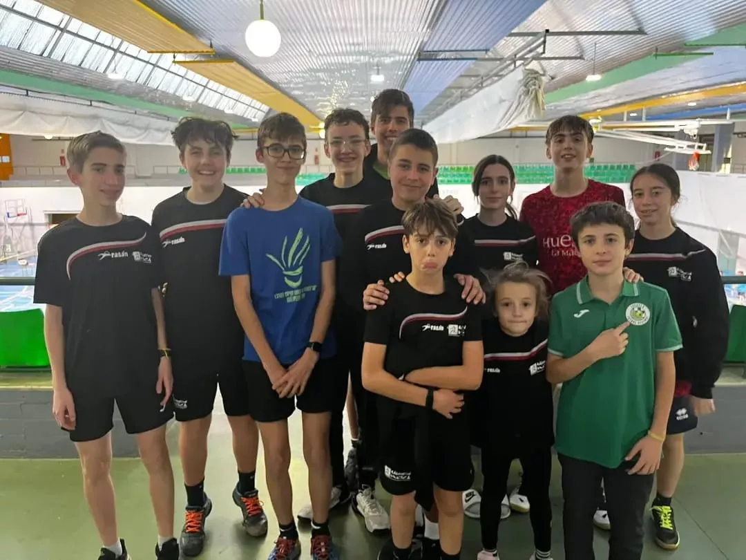 Jugadores del Bádminton Huesca La Magia Jugadores del Bádminton Huesca La Magia