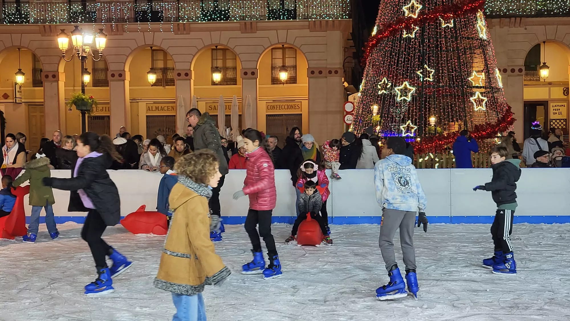 Pista de hielo de Huesca