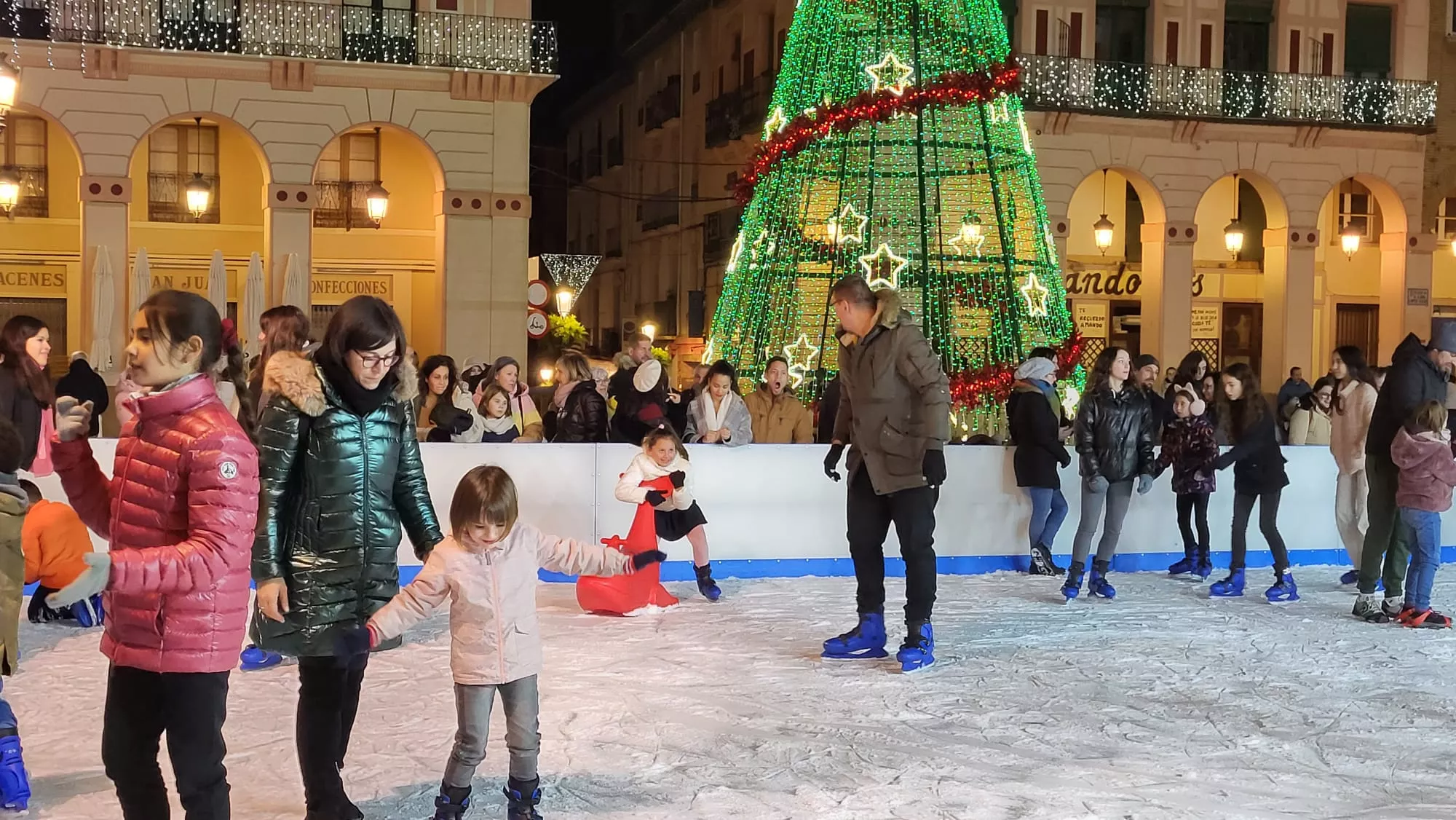 Pista de hielo de Huesca