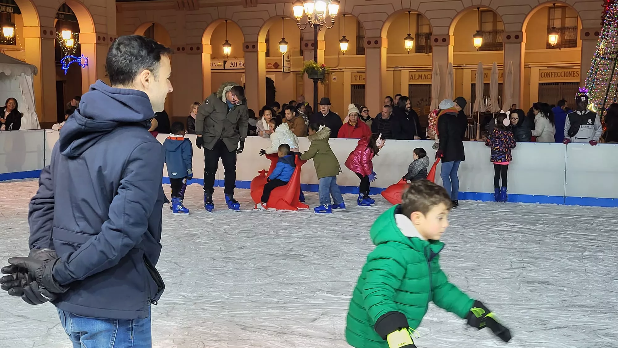 Pista de hielo de Huesca