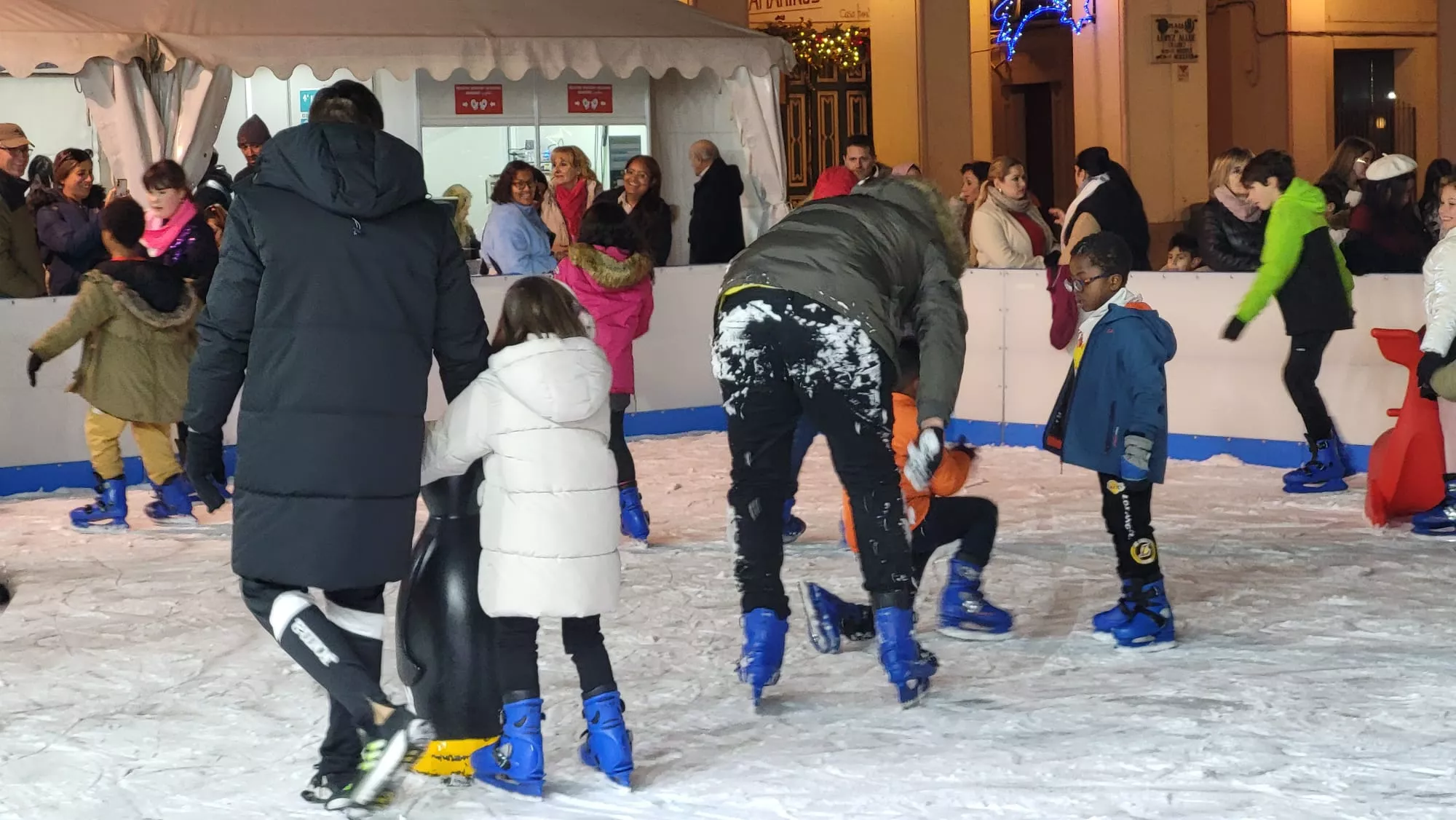 Pista de hielo de Huesca