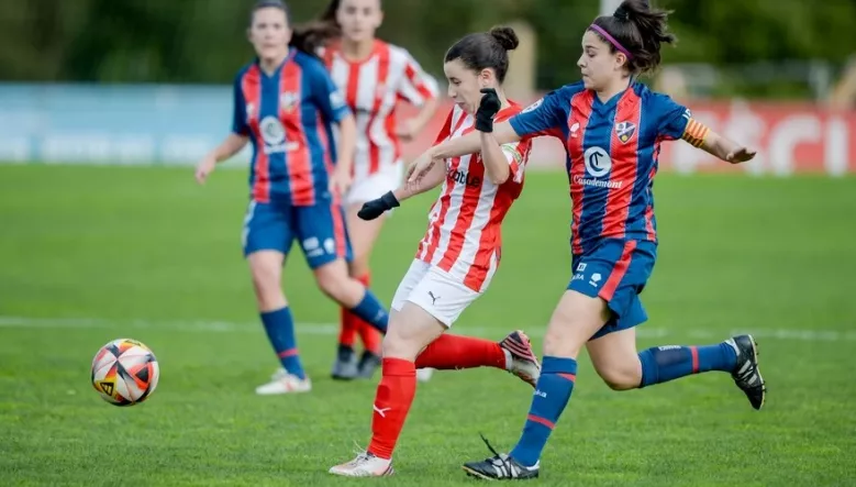 El Huesca Femenino se vuelve de Gijón con un punto (1-1)
