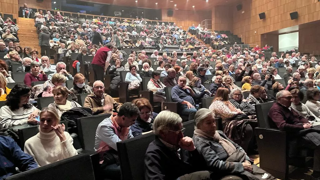 Actuación de El Consorcio en el Palacio de Congresos de Huesca. Foto: Mercedes Manterola