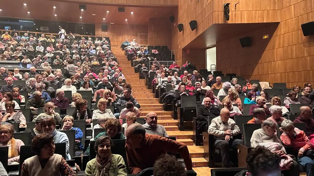 Actuación de El Consorcio en el Palacio de Congresos de Huesca. Foto: Mercedes Manterola