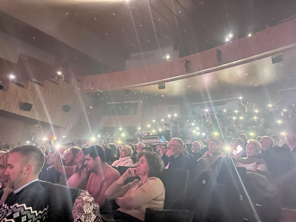 Actuación de El Consorcio en el Palacio de Congresos de Huesca. Foto: Mercedes Manterola