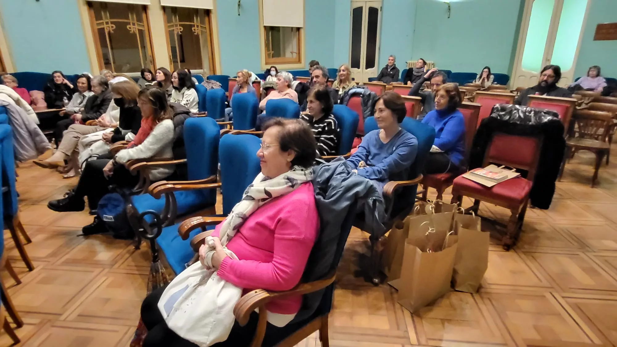 Presentación de No podría estar más contenta de María Frisa y Marisol Aznar