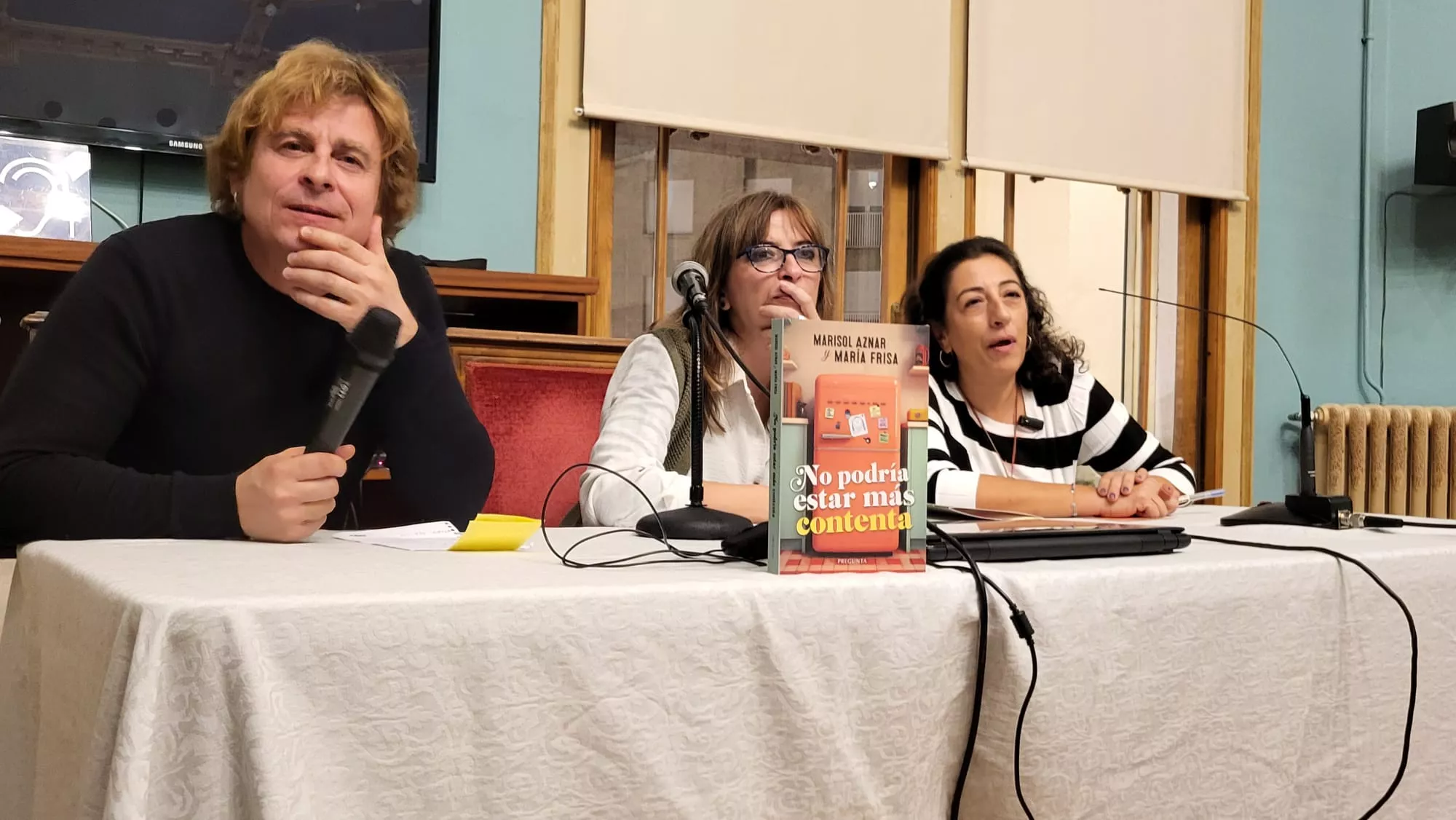 Presentación de No podría estar más contenta de María Frisa y Marisol Aznar