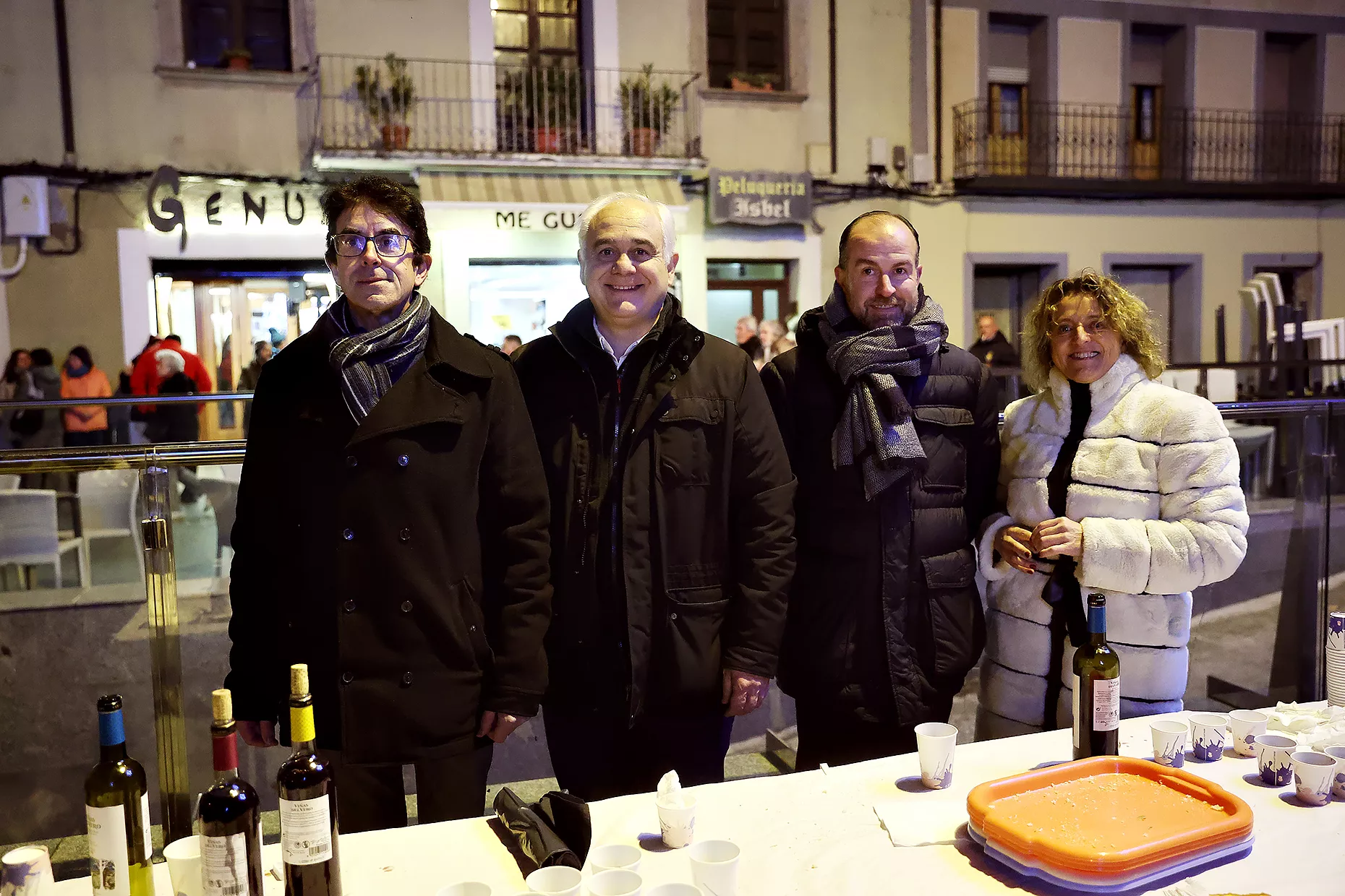 Animado encendido de las luces de Navidad en Jaca. Foto Ayuntamiento de Jaca