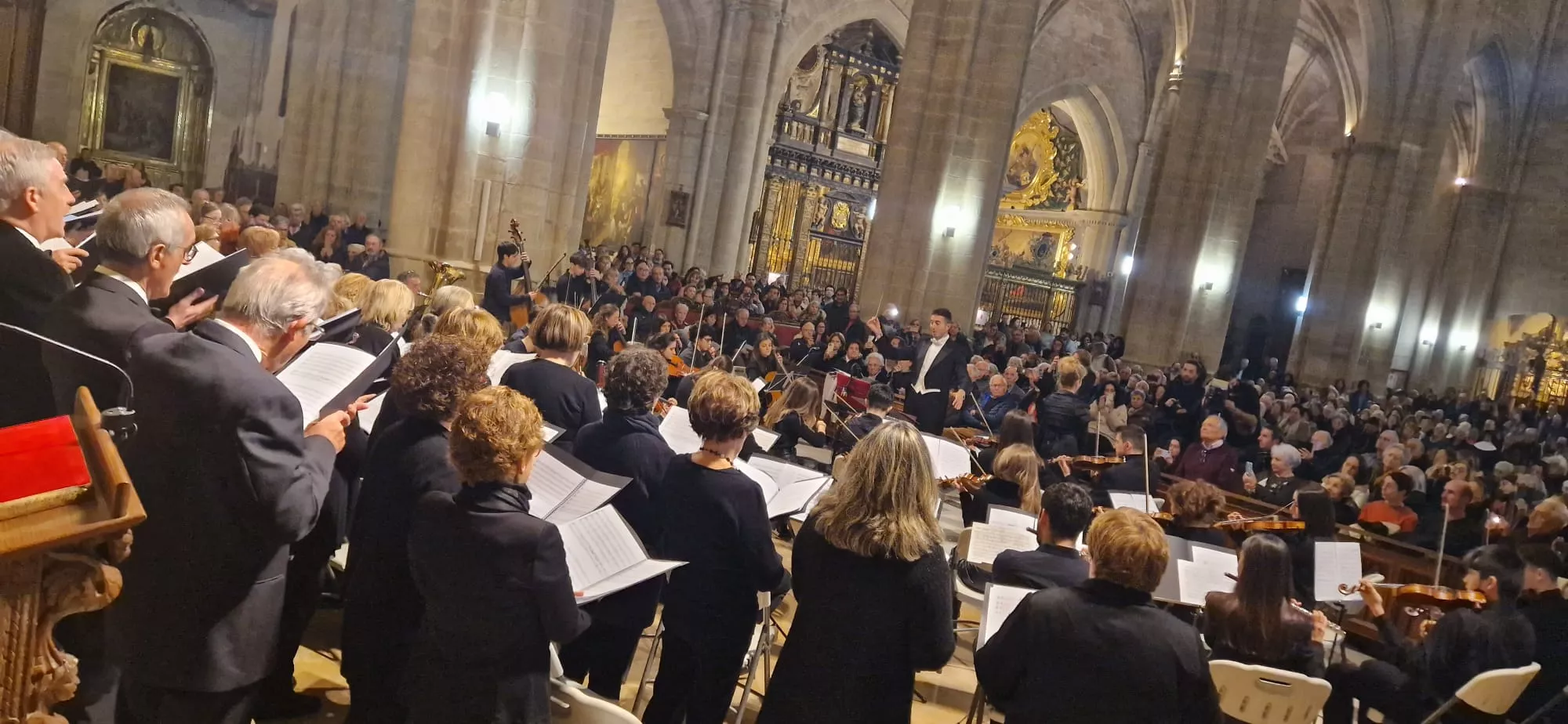 Celebración del Tota Pulchra en la Catedral de Huesca. Fotos Myriam Martínez