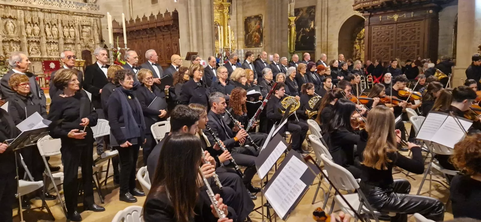 Celebración del Tota Pulchra en la Catedral de Huesca. Fotos Myriam Martínez