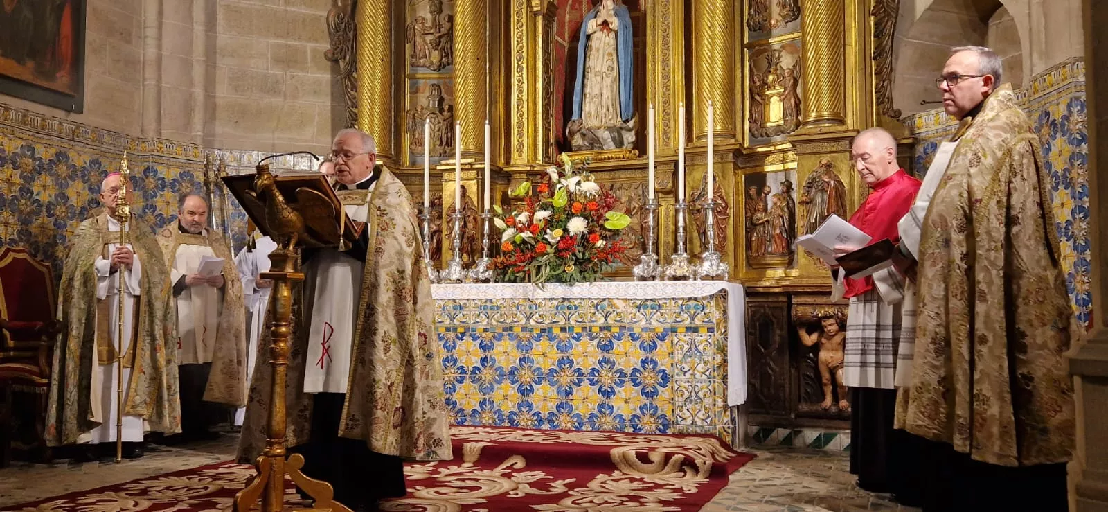 Celebración del Tota Pulchra en la Catedral de Huesca. Foto Myriam Martínez 