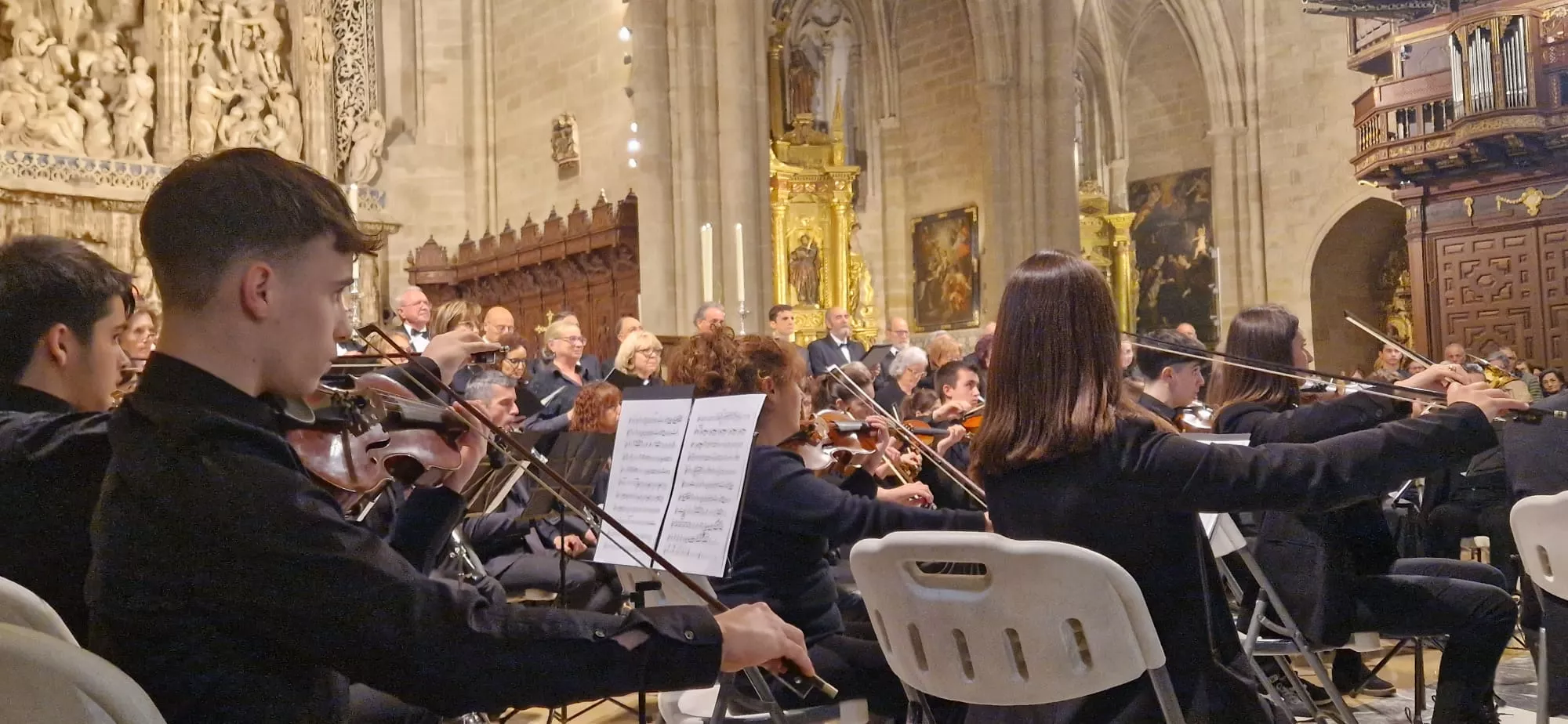 Celebración del Tota Pulchra en la Catedral de Huesca. Foto Myriam Martínez 