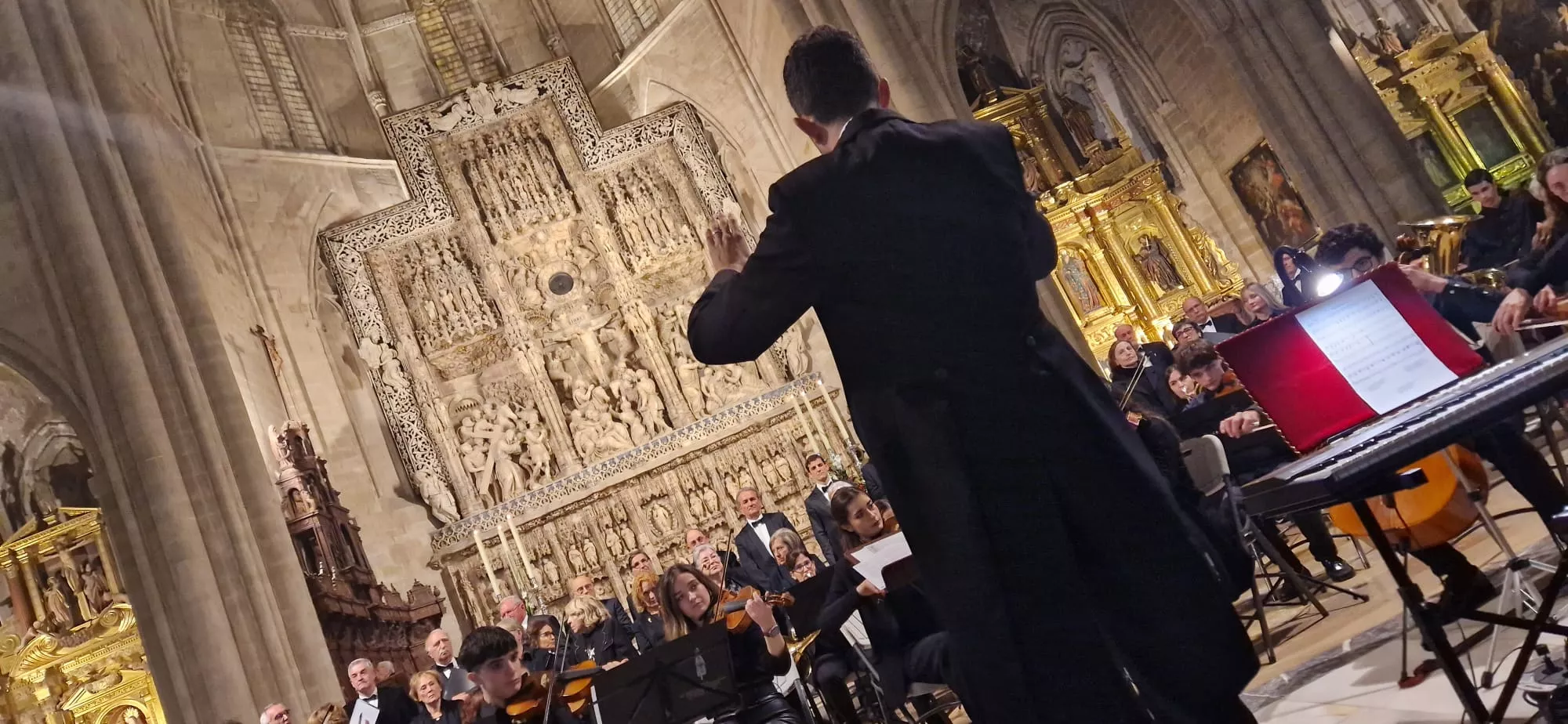 Celebración del Tota Pulchra en la Catedral de Huesca. Foto Myriam Martínez 