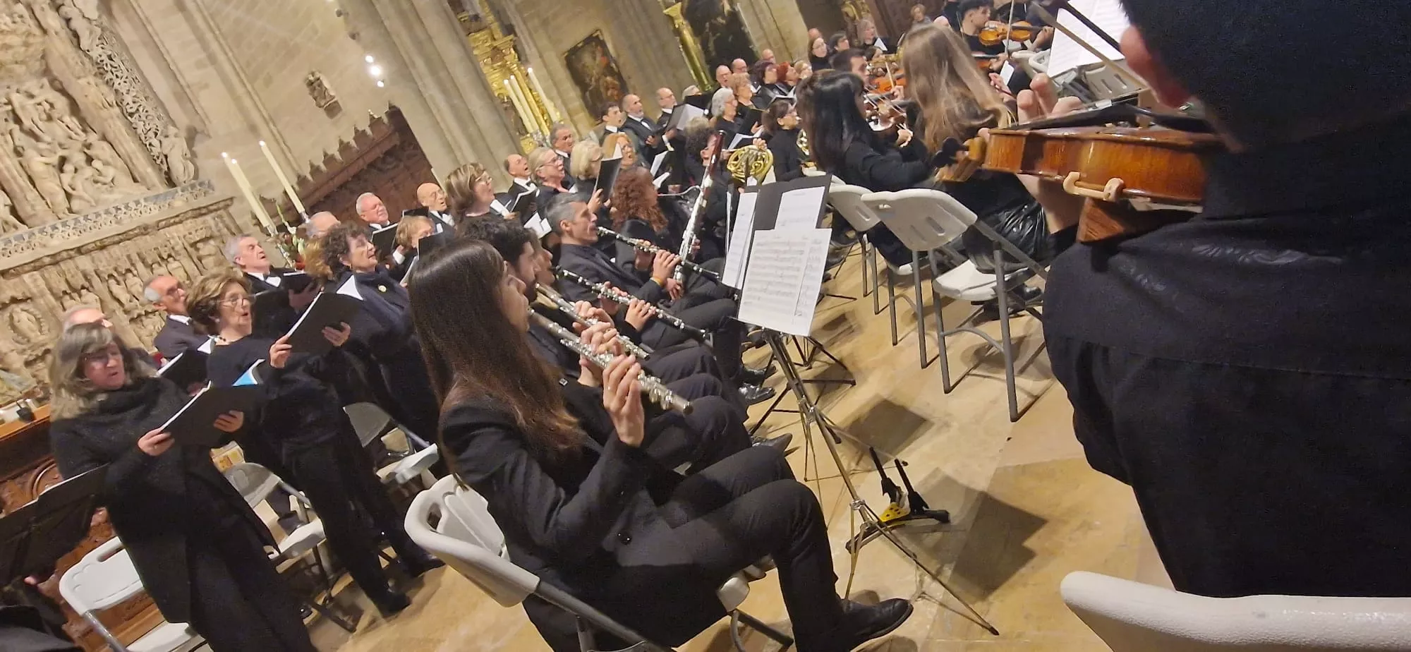 Celebración del Tota Pulchra en la Catedral de Huesca. Foto Myriam Martínez 