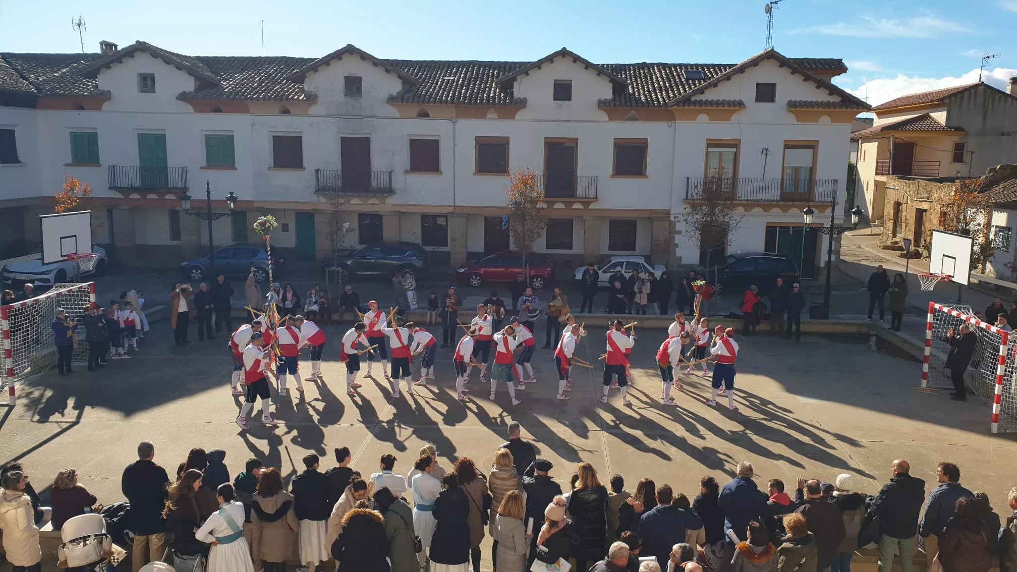 Dance en Apiés con motivo de la Purísima