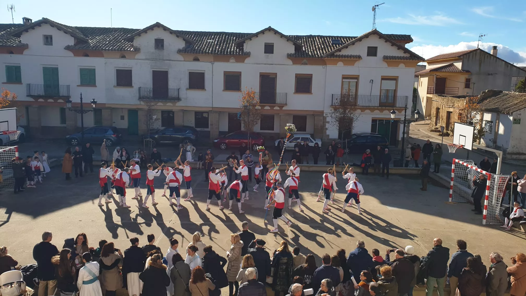 Dance en Apiés con motivo de la Purísima