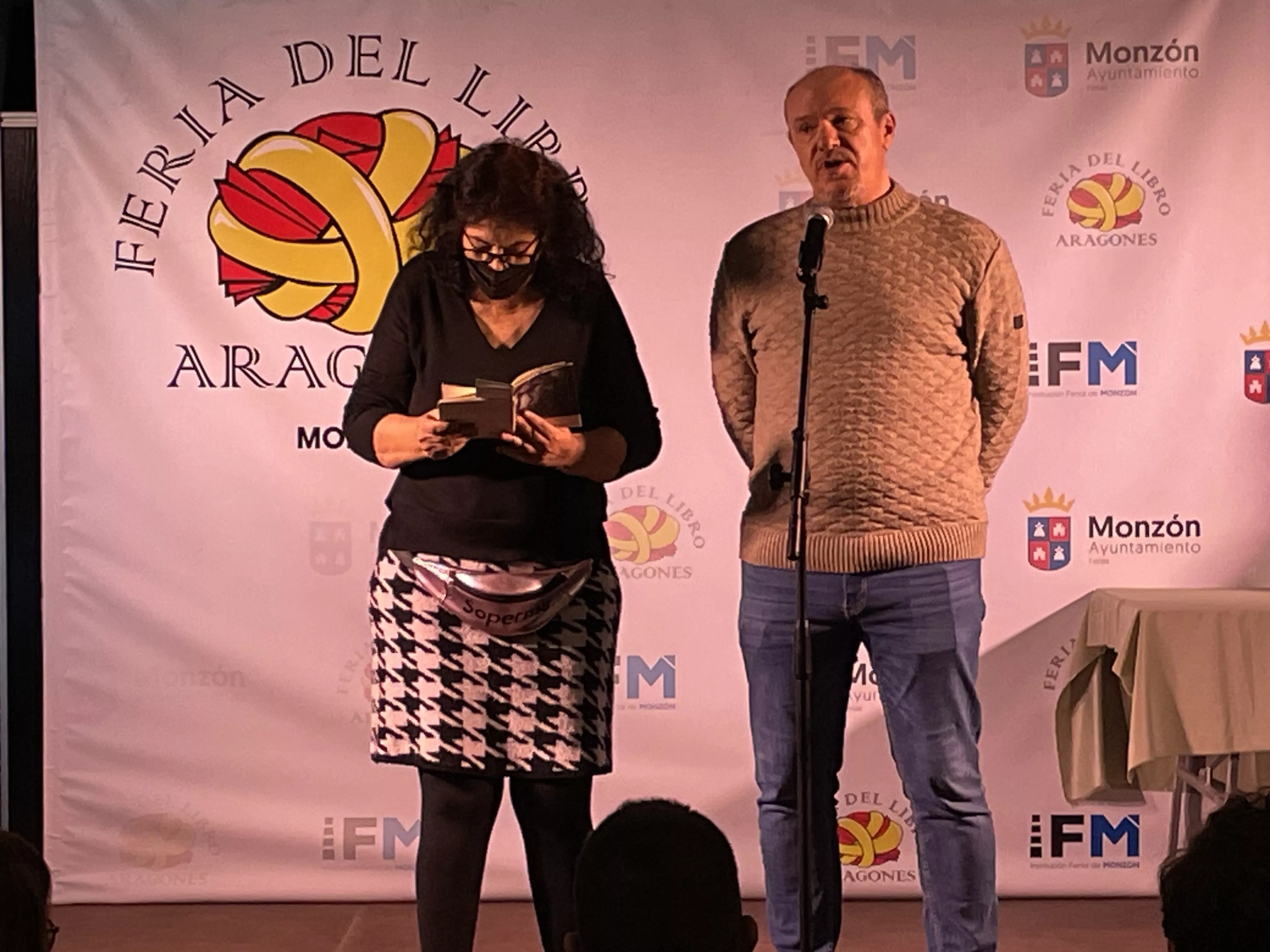 Clausura de la Feria del Libro Aragonés de Monzón. 
