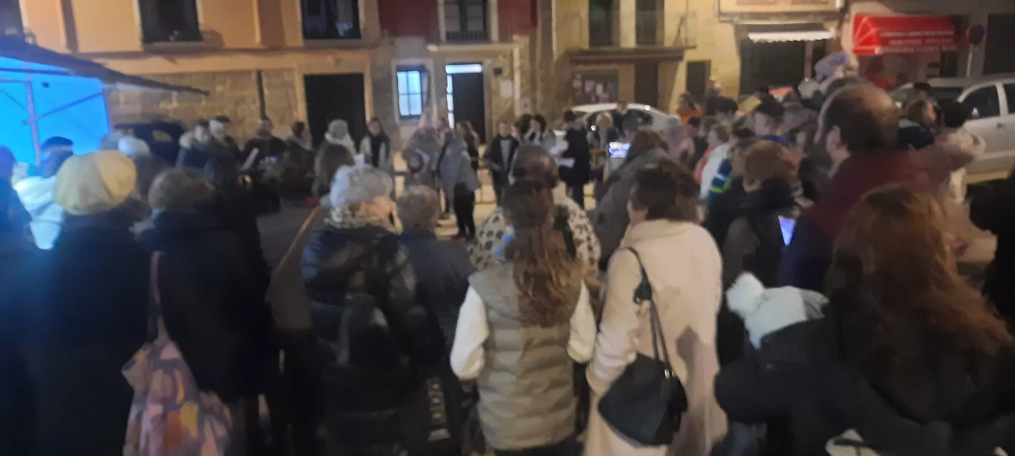 Inauguración en Ayerbe del Belén Monumental de Pili Peña.