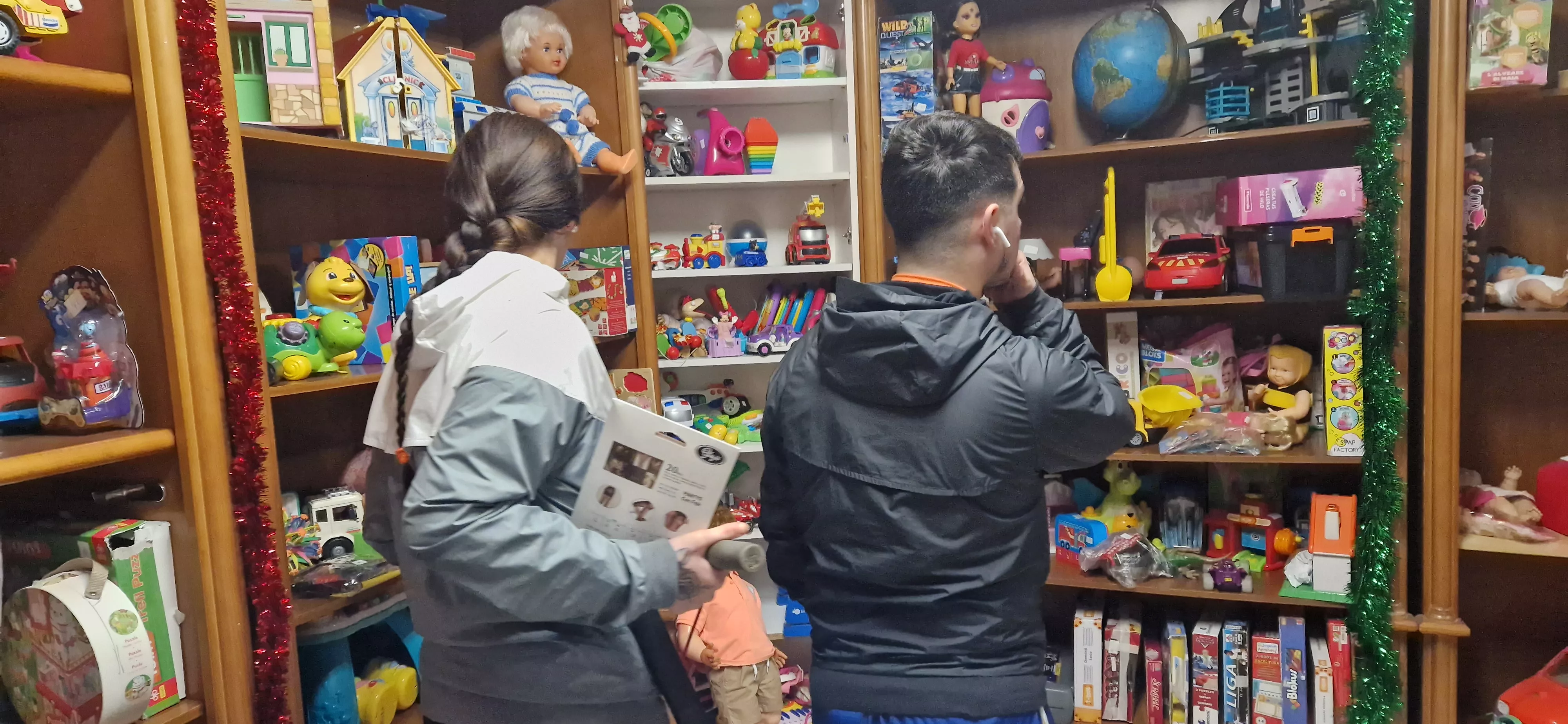 Rastrillo de juguetes de Carinsertas. Foto Myriam Martínez Rastrillo de juguetes de Carinsertas. Foto Myriam Martínez