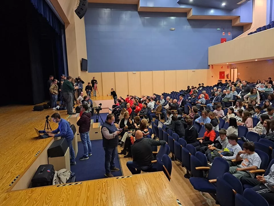 Ambiente en el Centro de Congresos de Barbastro este martes.
