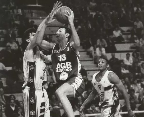 Nacho Biota, en un partido con el Peñas en la ACB. Foto: Federación Aragonesa de Baloncesto