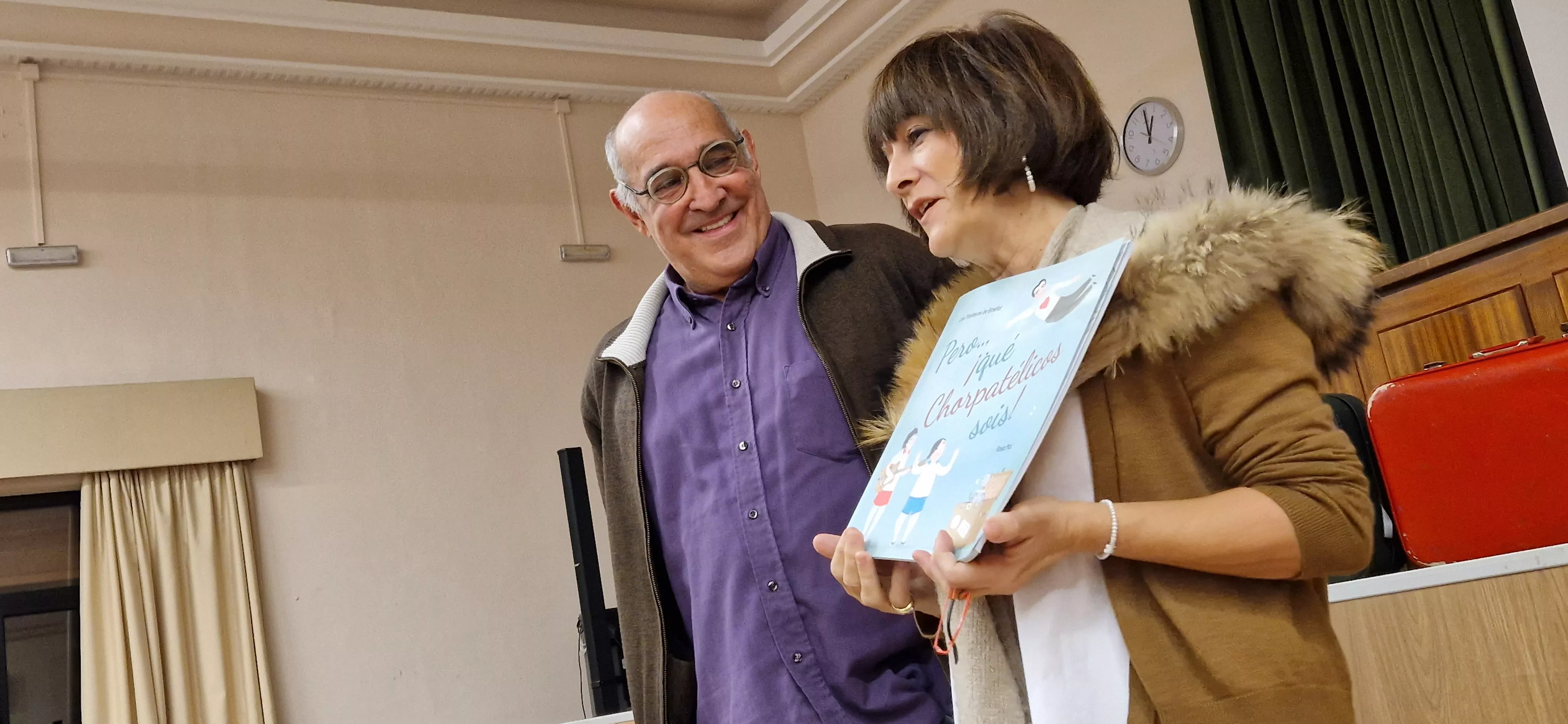 Presentación del libro de los Chorpatélicos de los Titiriteros de Binéfar. Foto Myriam Martínez 