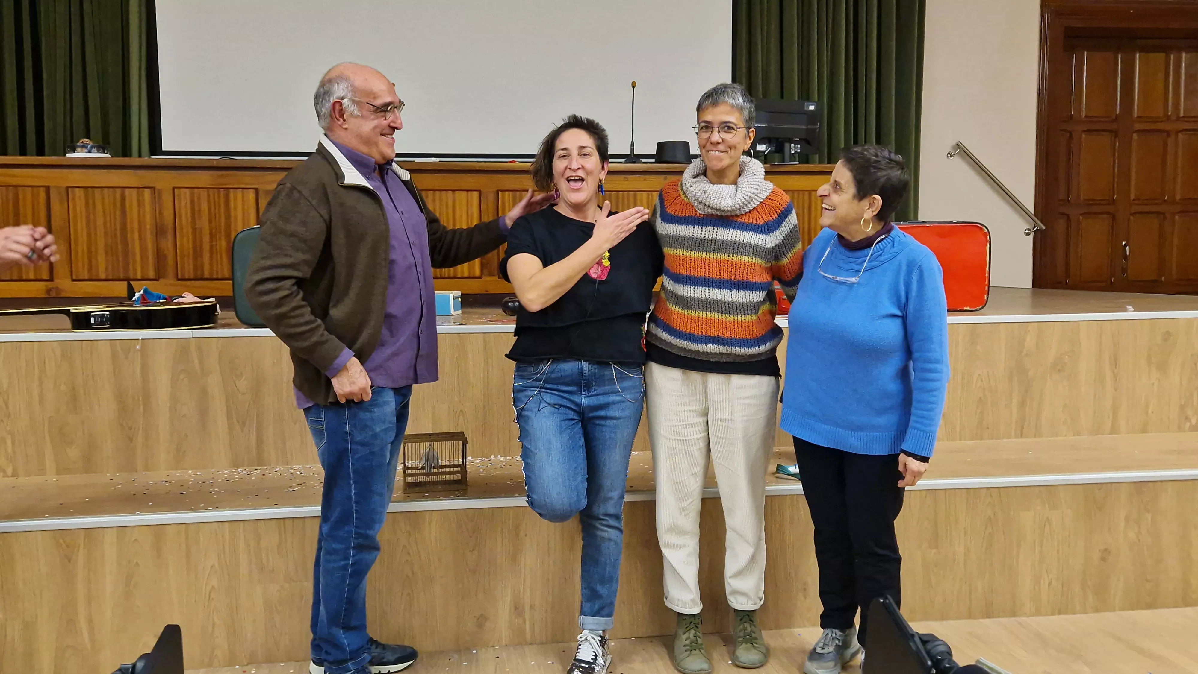 Presentación del libro de los Chorpatélicos de los Titiriteros de Binéfar. Foto Myriam Martínez 