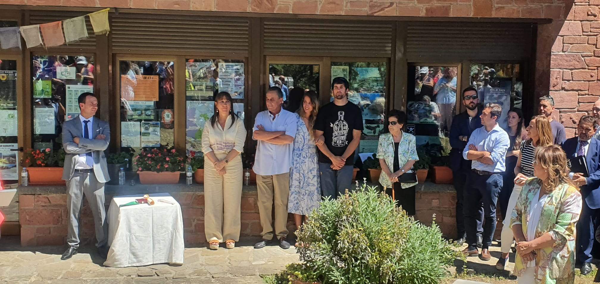 Guillermo Bernués, con sus familiares y amigos