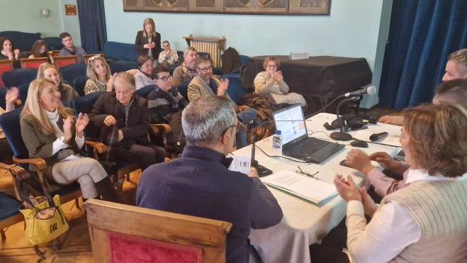 La mesa de experiencias se ha organizado con motivo del regreso de Cocemfe Huesca. Foto Myriam Martínez La mesa de experiencias se ha organizado con motivo del regreso de Cocemfe Huesca. Foto Myriam Martínez