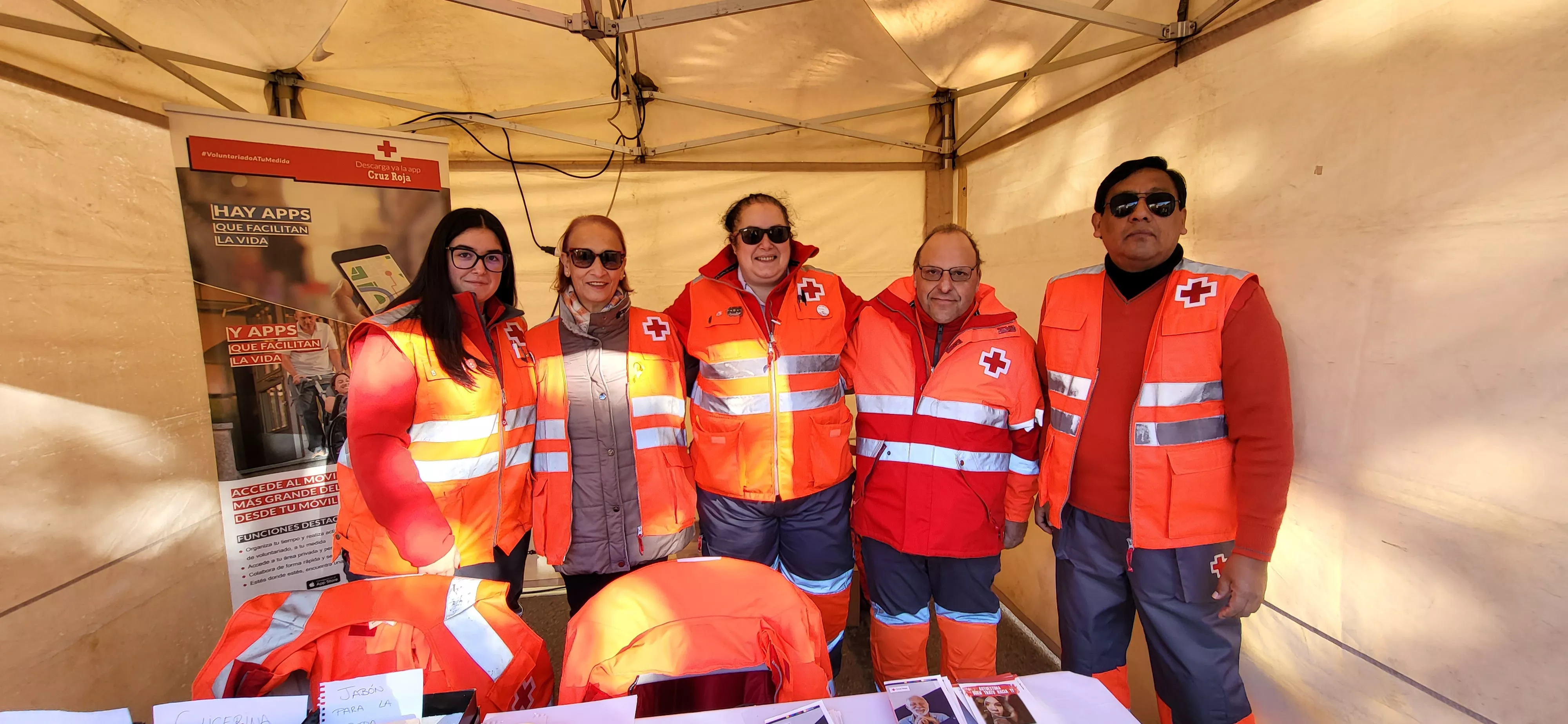 Mercado Solidario de Navidad en Huesca. Foto Mercedes Manterola