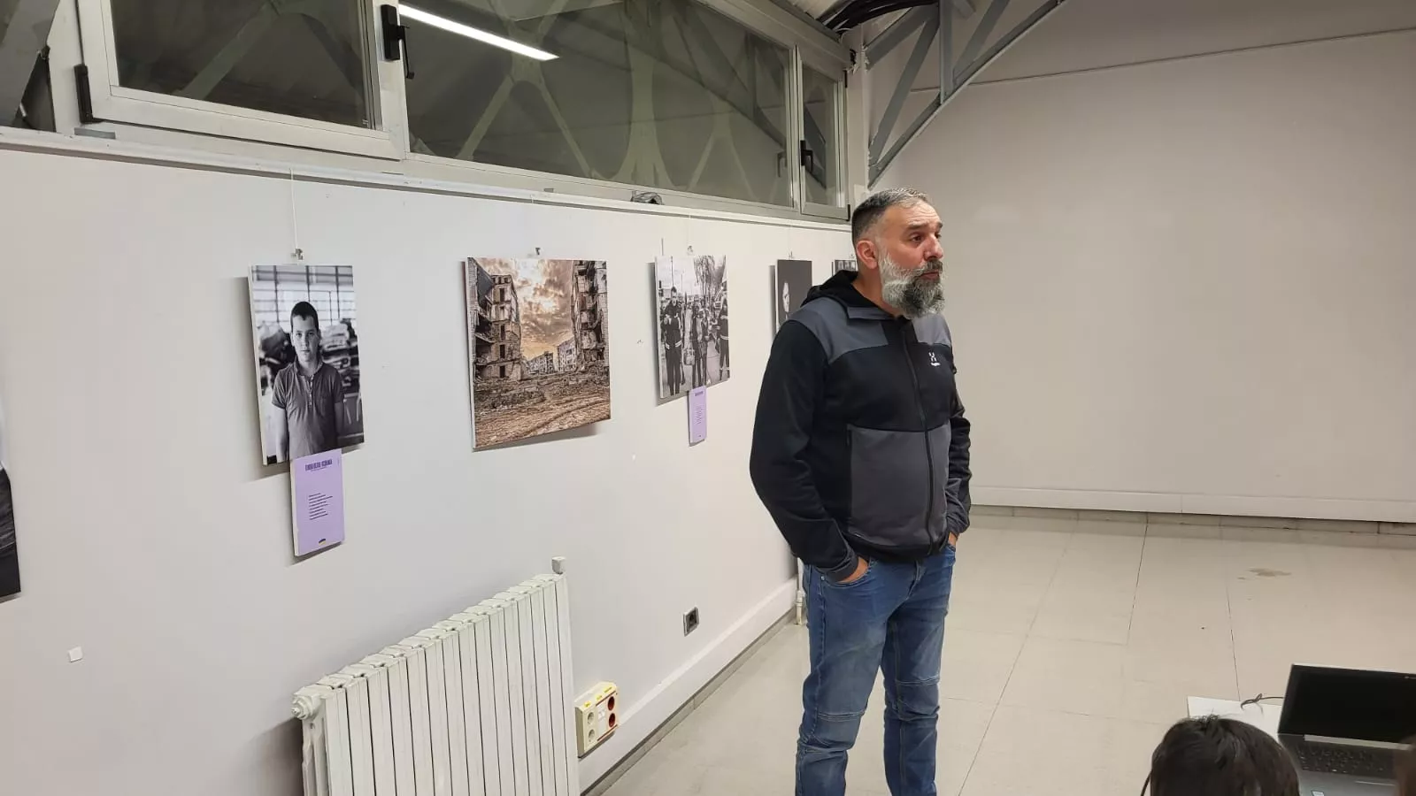 Inauguración de Éxodo desde Ucrania. Miradas de las Mujeres en el Centro Cultural Manuel Benito Moliner