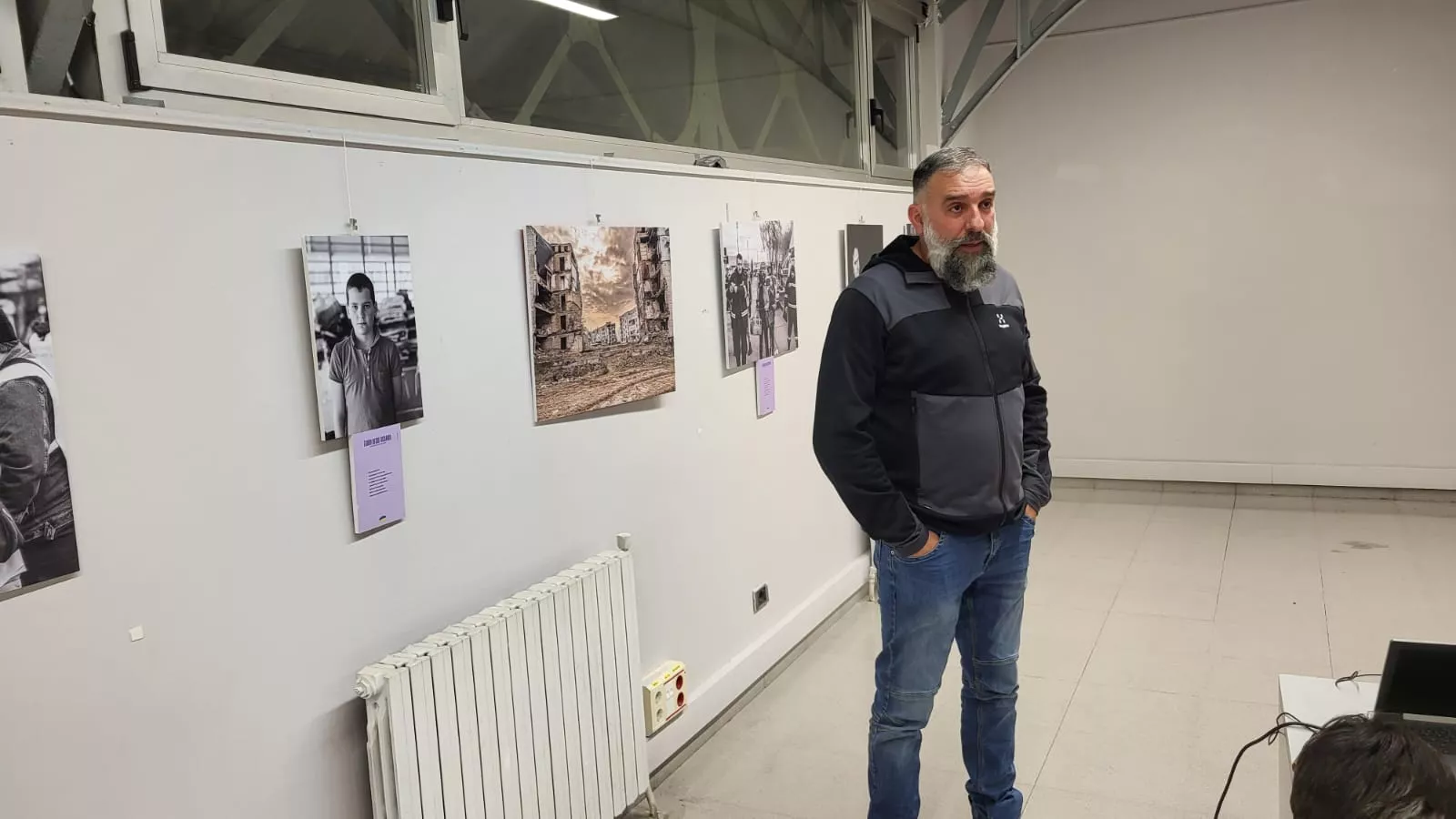 Inauguración de Éxodo desde Ucrania. Miradas de las Mujeres en el Centro Cultural Manuel Benito Moliner