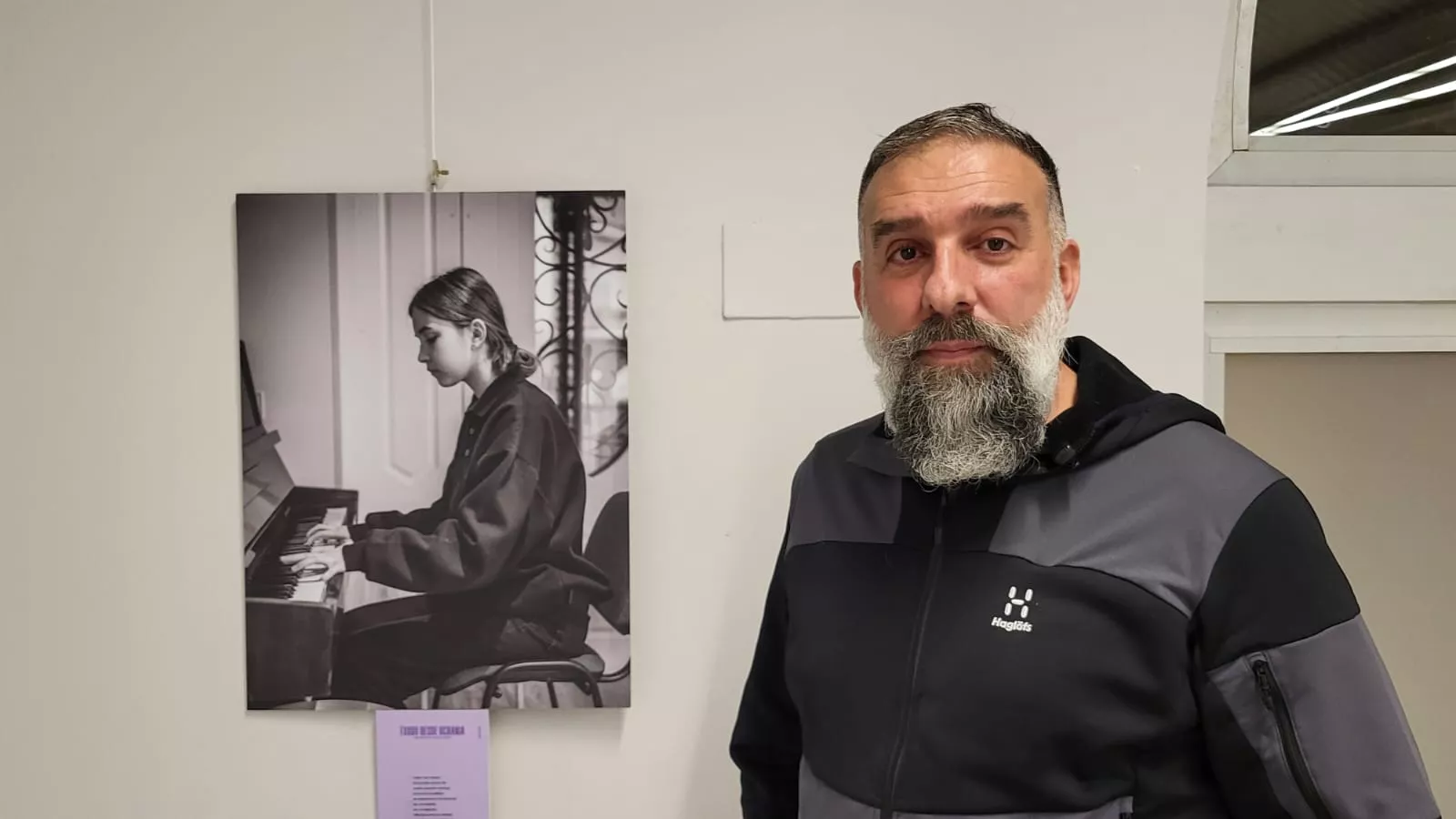 Inauguración de Éxodo desde Ucrania. Miradas de las Mujeres en el Centro Cultural Manuel Benito Moliner