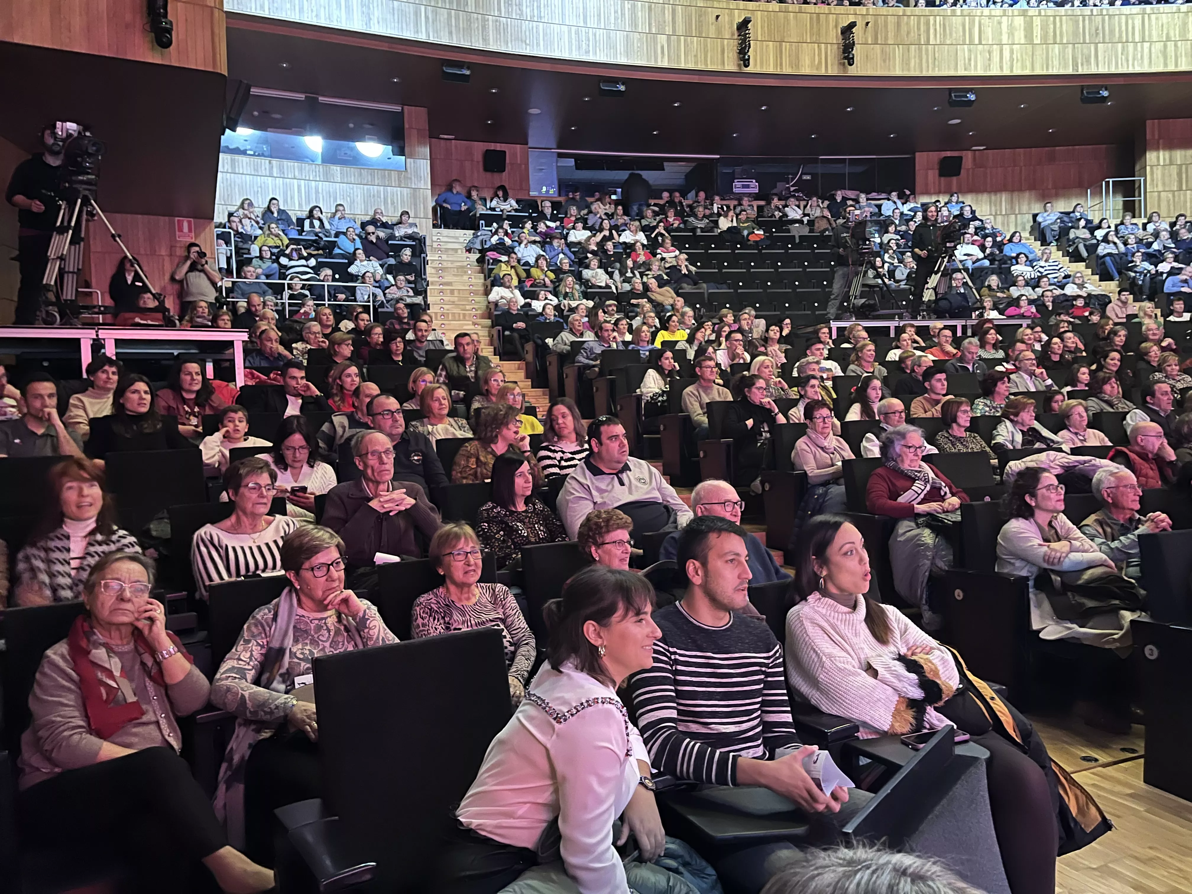  IX Gala de Jota de Roberto Ciria por Aspanoa. Foto Mercedes Manterola